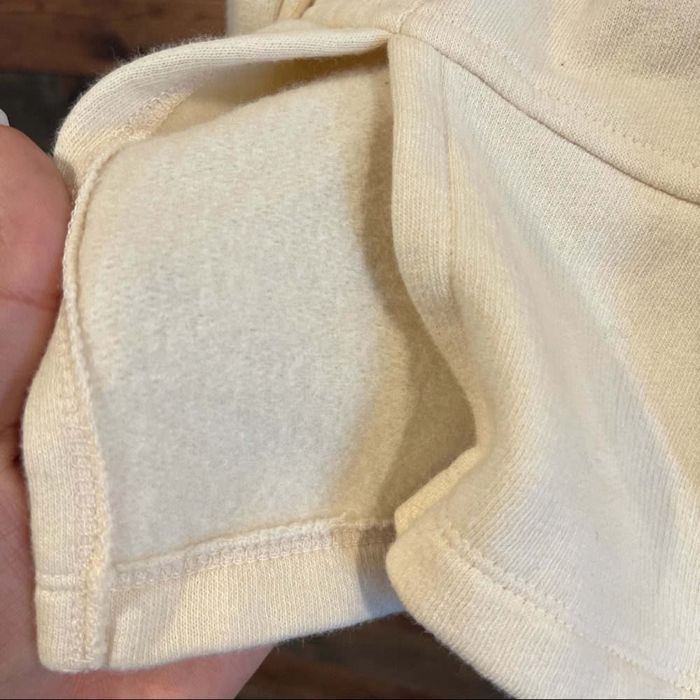 Universal Thread Oversized Sweater - Picture 4 of 5